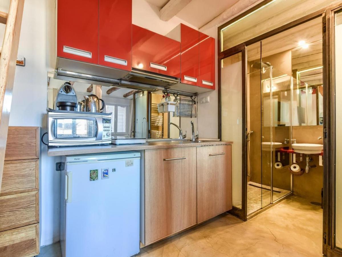Apartment Con Doble Altura En Lavapies Madrid