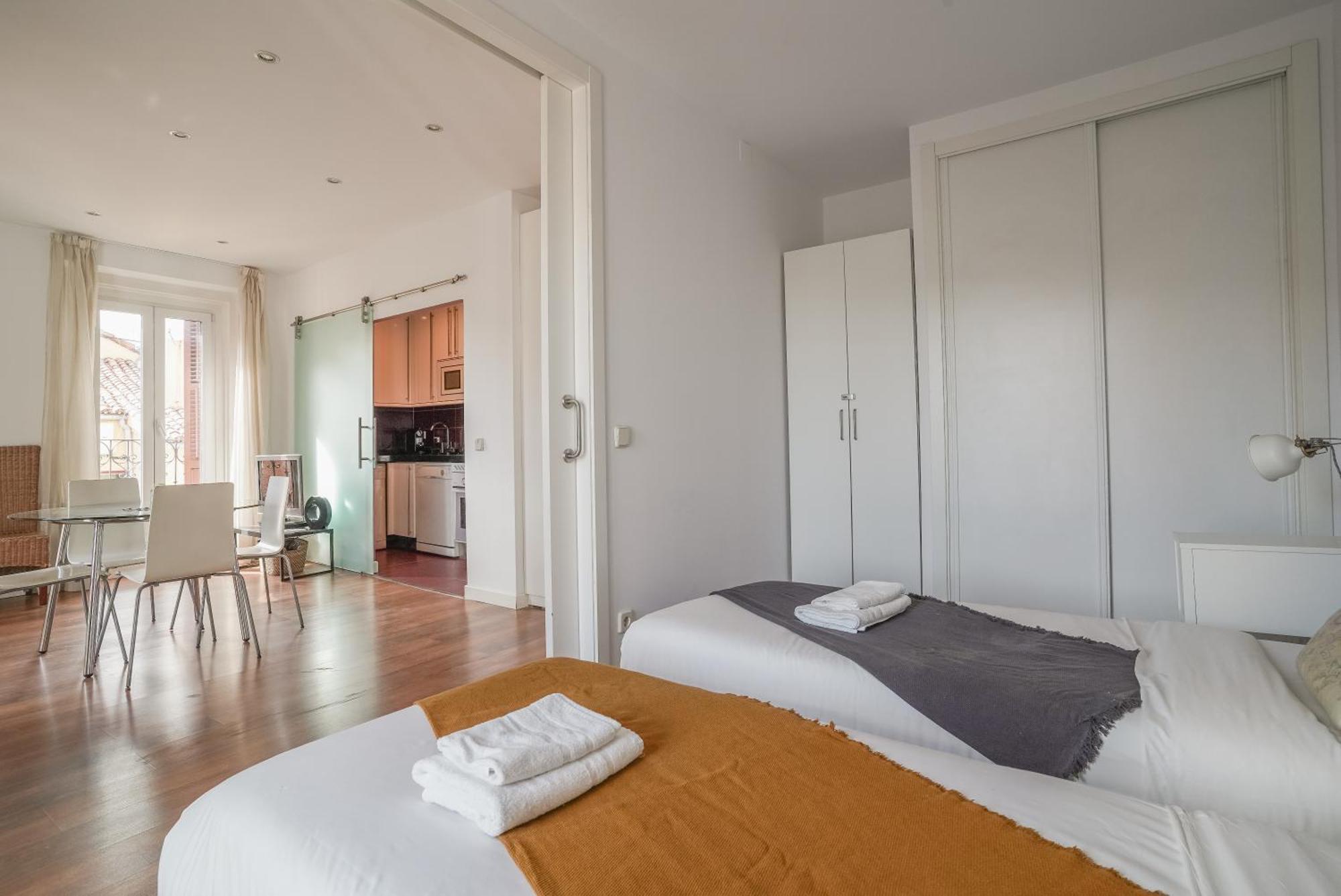 Apartment Bright And Cozy-2bedrooms 1bathroom-chueca