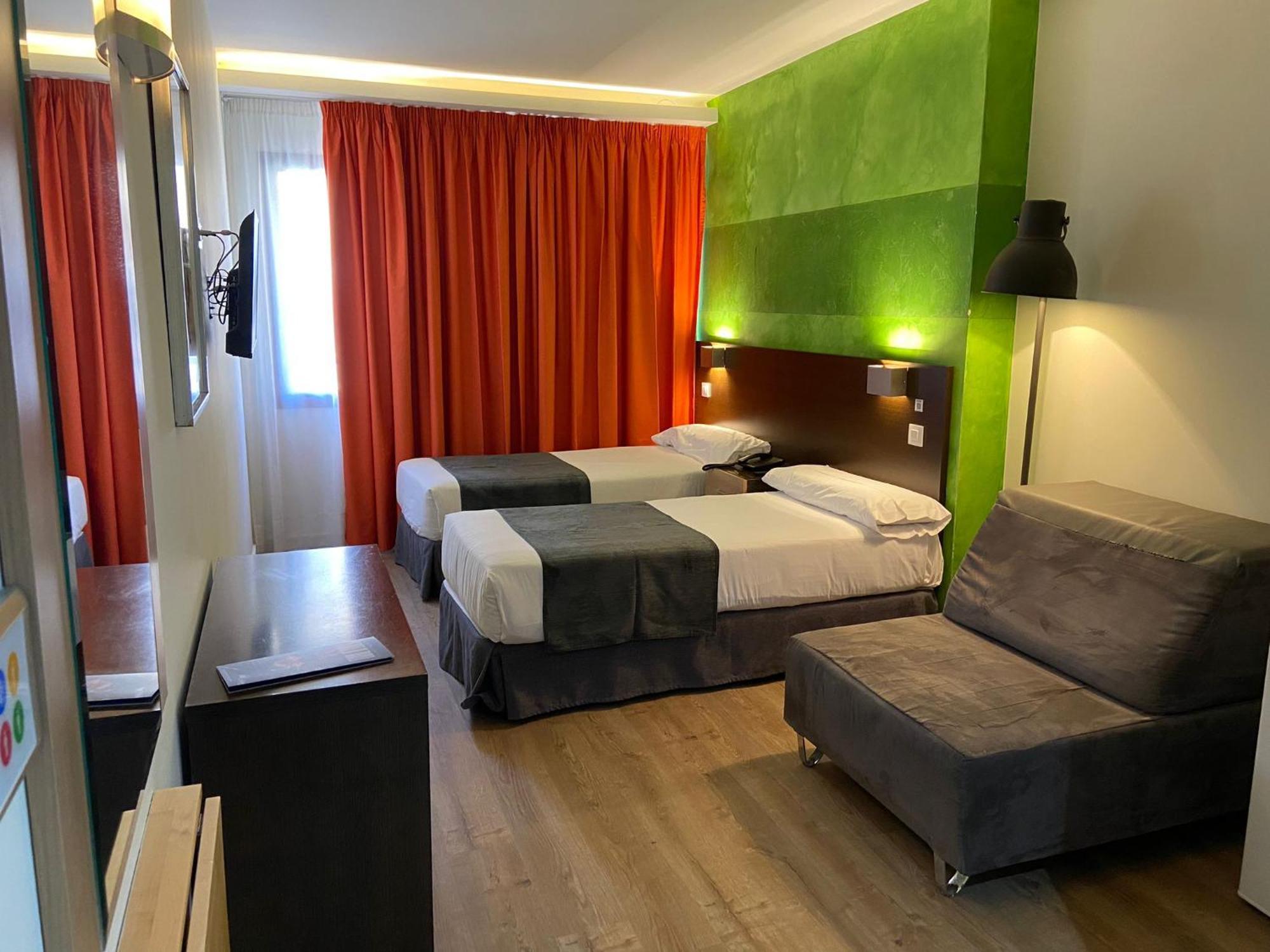 Recoletos Lejlighedshotel 3*