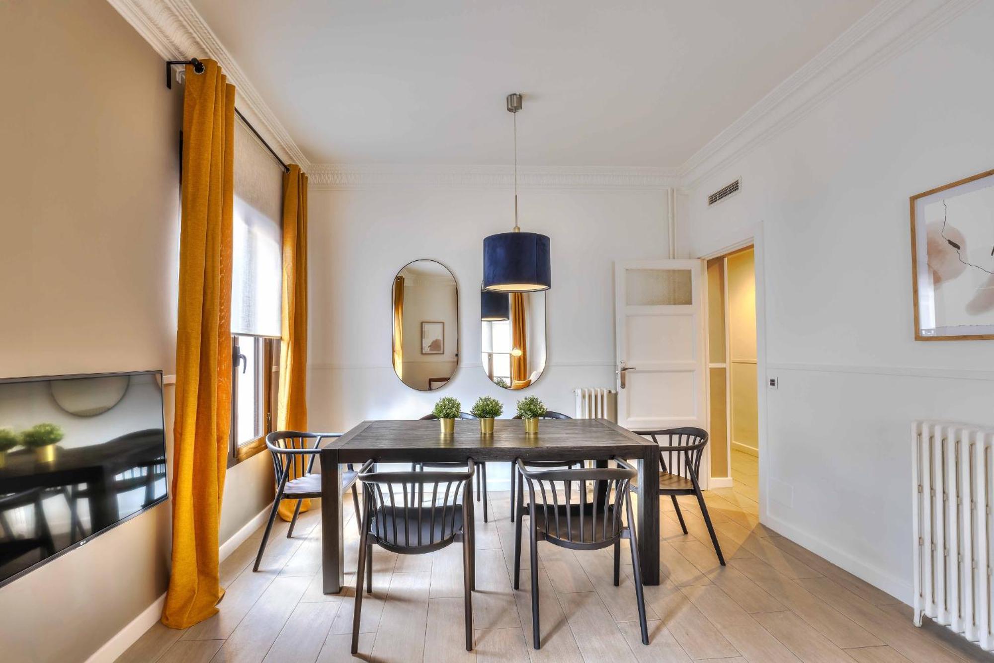 Apartment Apolo En
