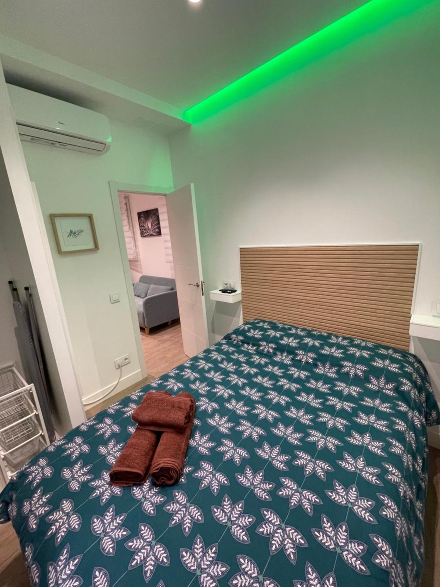 Cozy In Plaza Espana /gran Via Apartment *