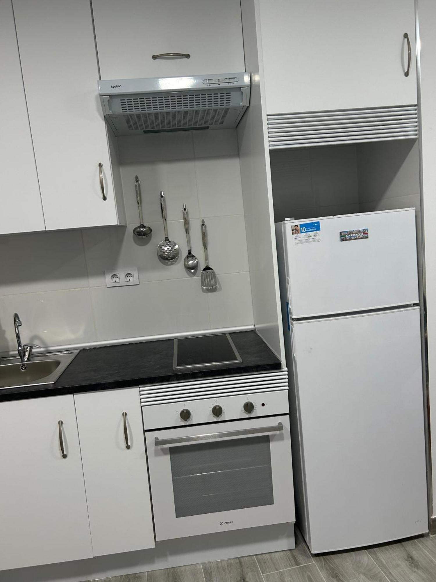 Apartment A Unos Pasos A Paseo Del Prado Madrid