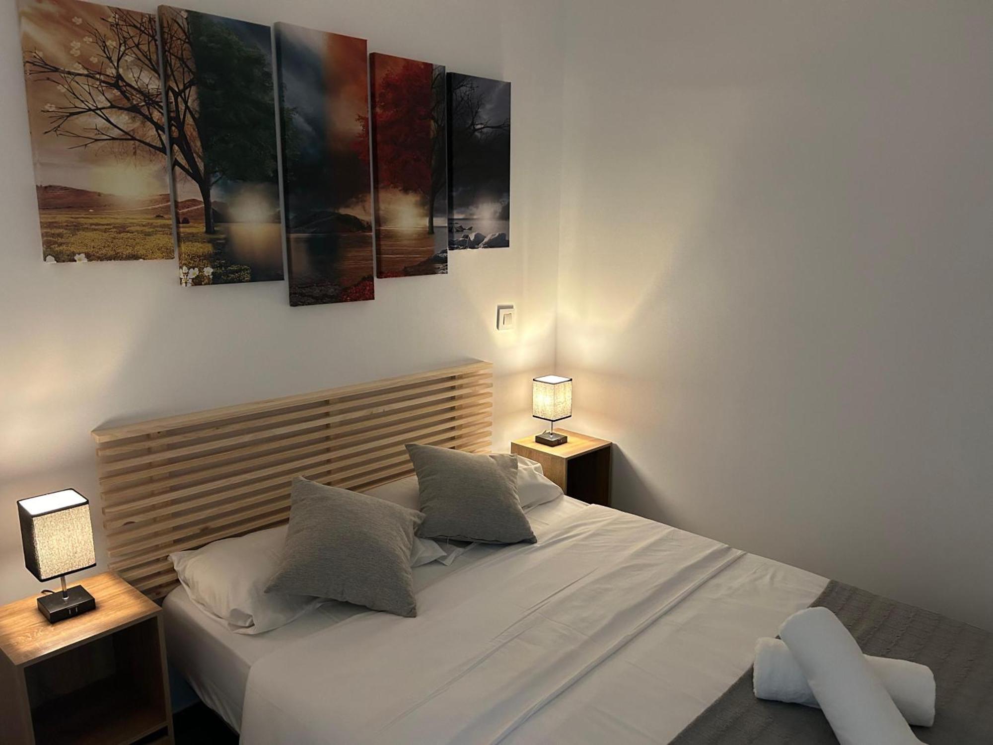 A Unos Pasos A Paseo Del Prado Apartment *