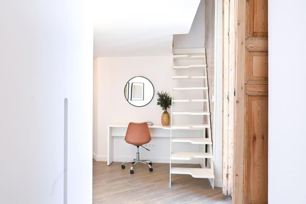 For Centrico Y Luminoso Estudio Temporal Duplex En Etd3 Apartment *