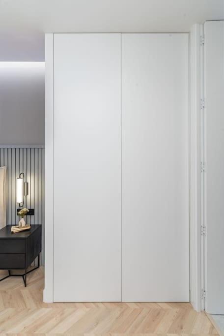 Centro Xvi Calle Tetuan 3br 3bh Lejlighed