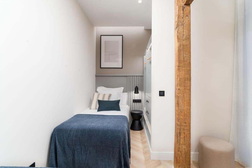 Centro Xvi Calle Tetuan 3br 3bh Lejlighed *