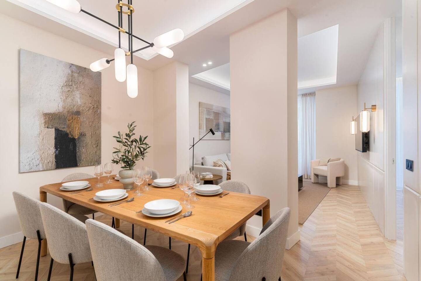 Lejlighed Centro Xvi Calle Tetuan 3br 3bh *