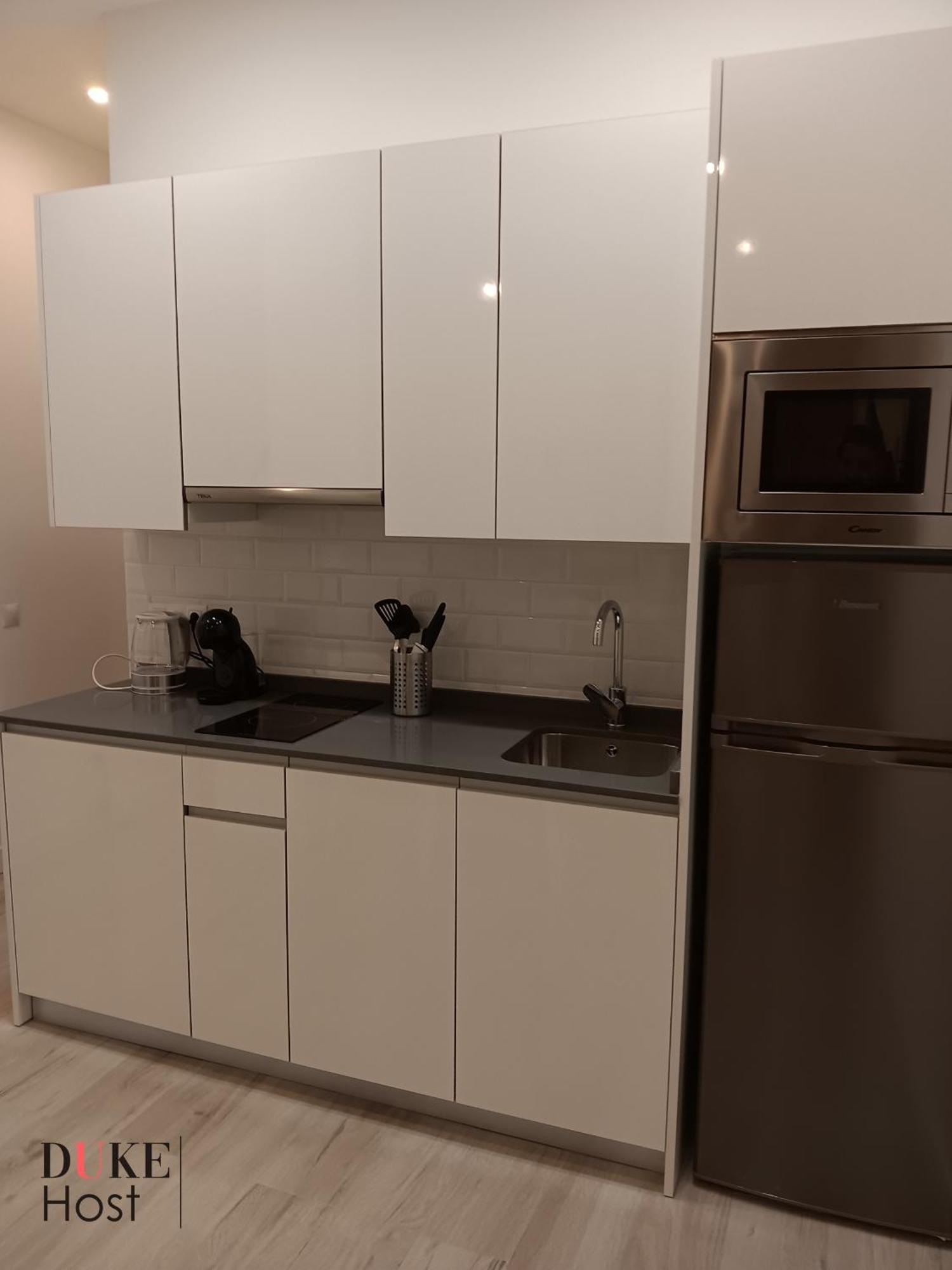 Gregorio Maranon 3 Apartment *