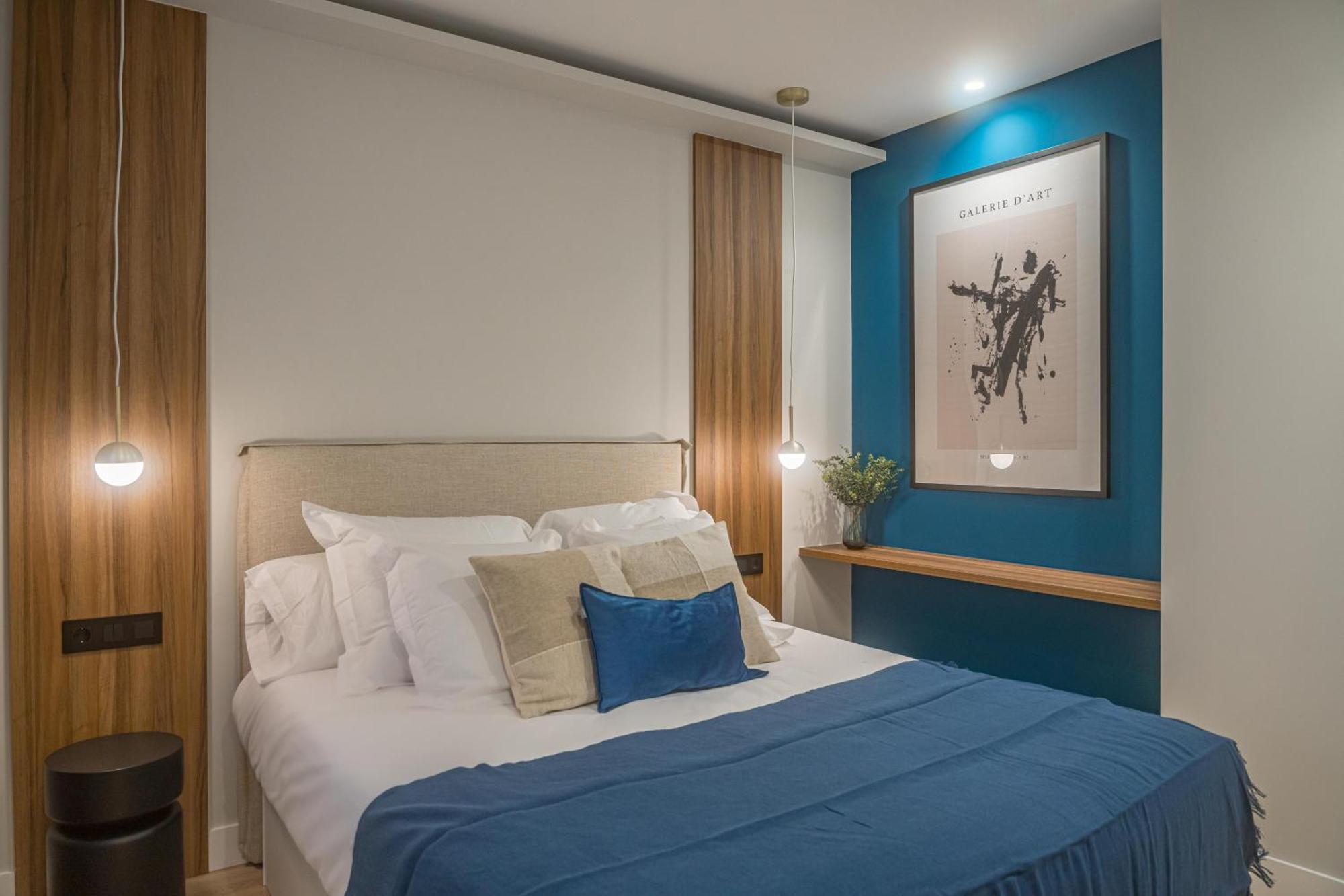 Malasana X Calle Barcelo 4br 4bh Apartment *