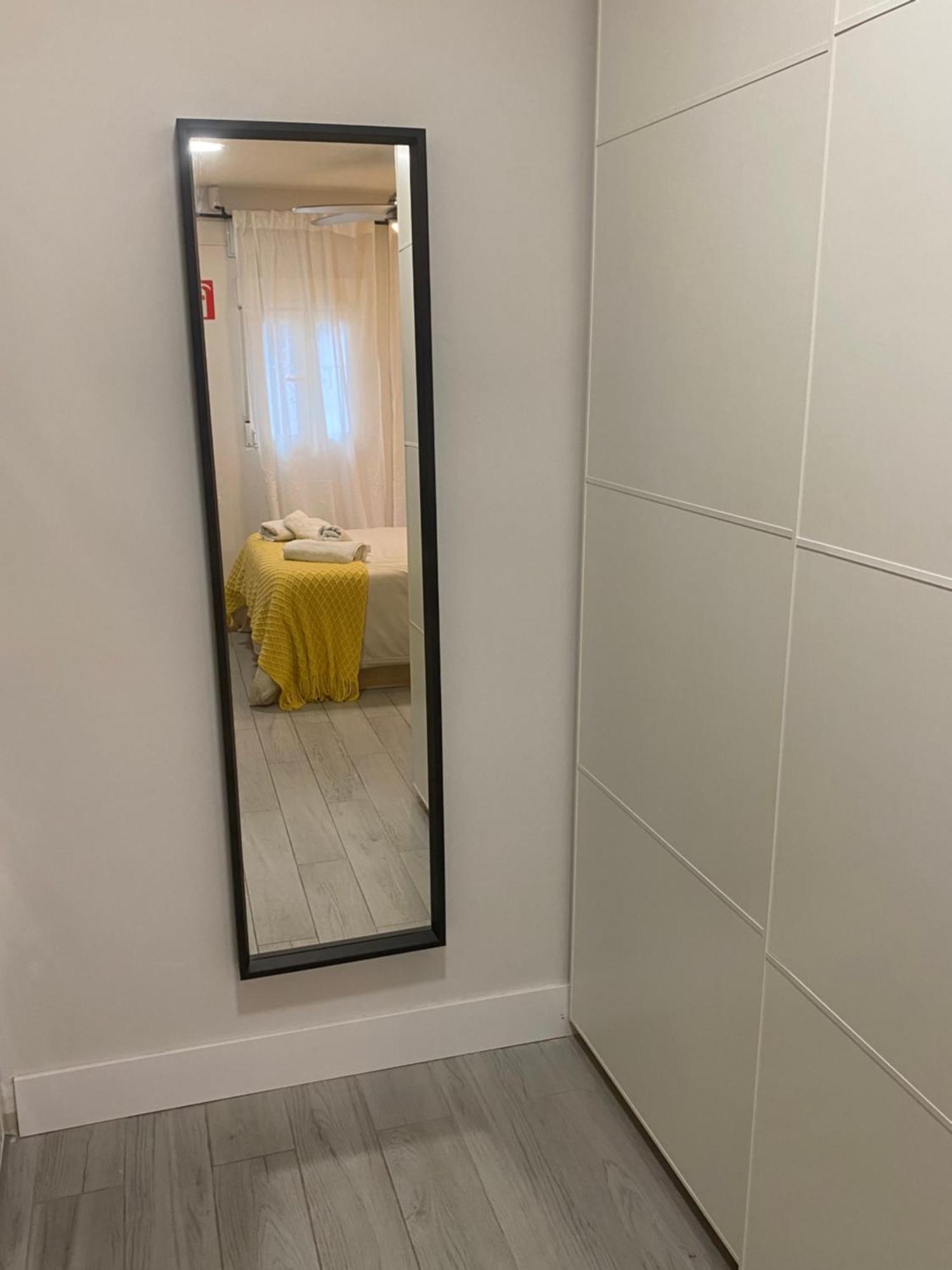 Studio, Cerca De El Rastro De Apartment