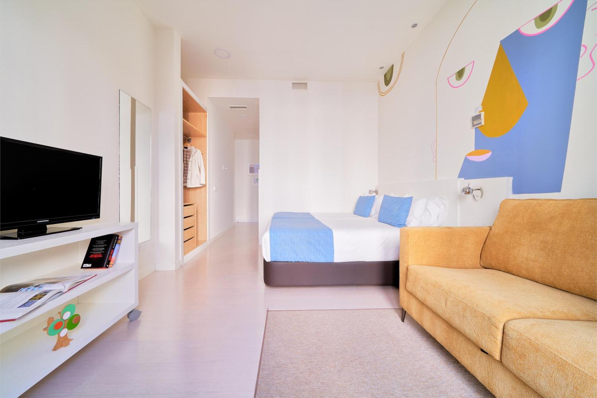 Blume Cruz Apartment Madrid