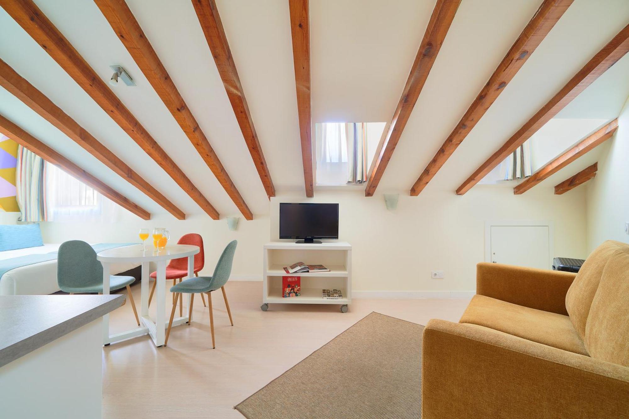 Blume Cruz Apartment Madrid