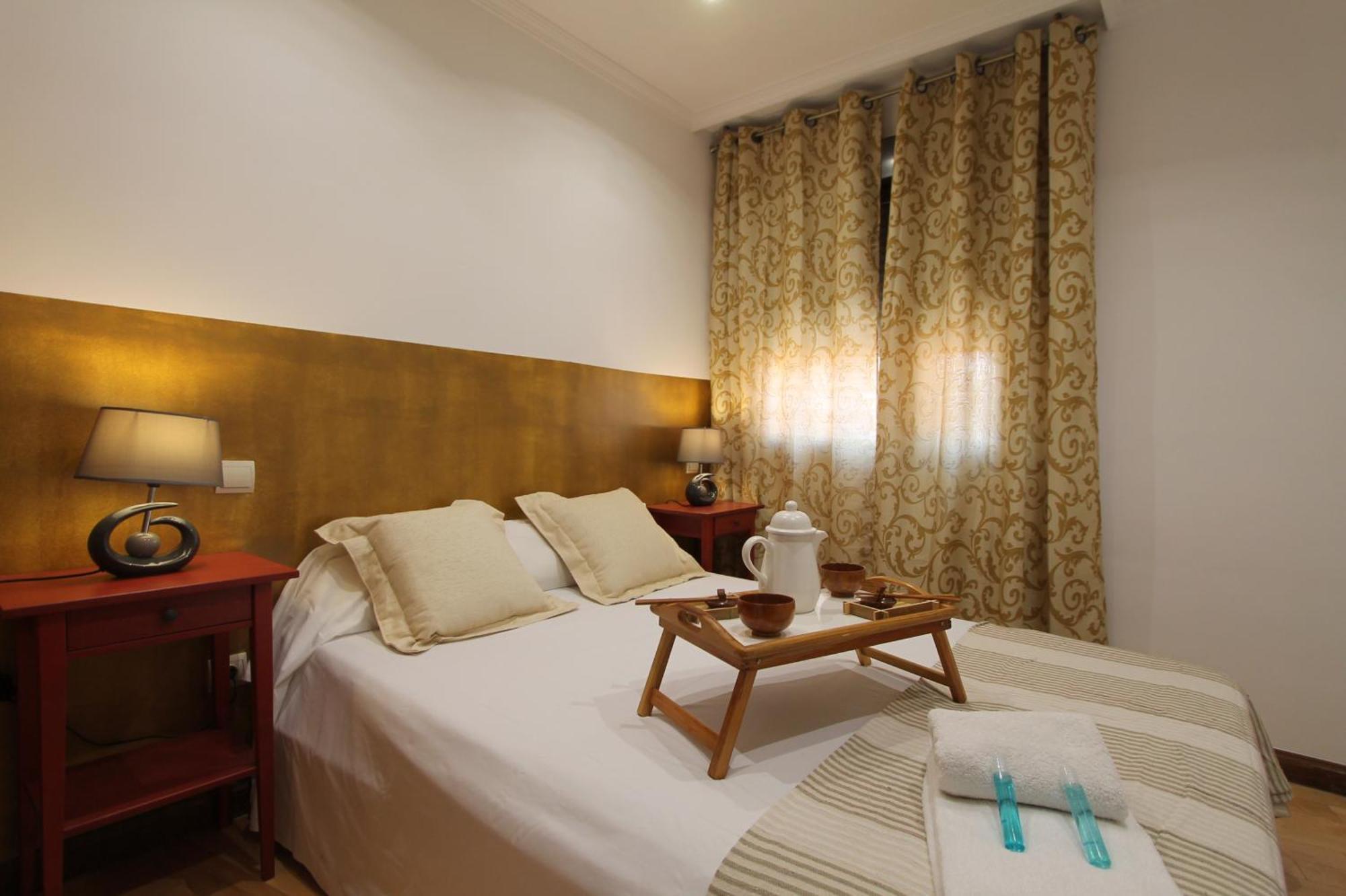 Apartment Adelfas Madrid