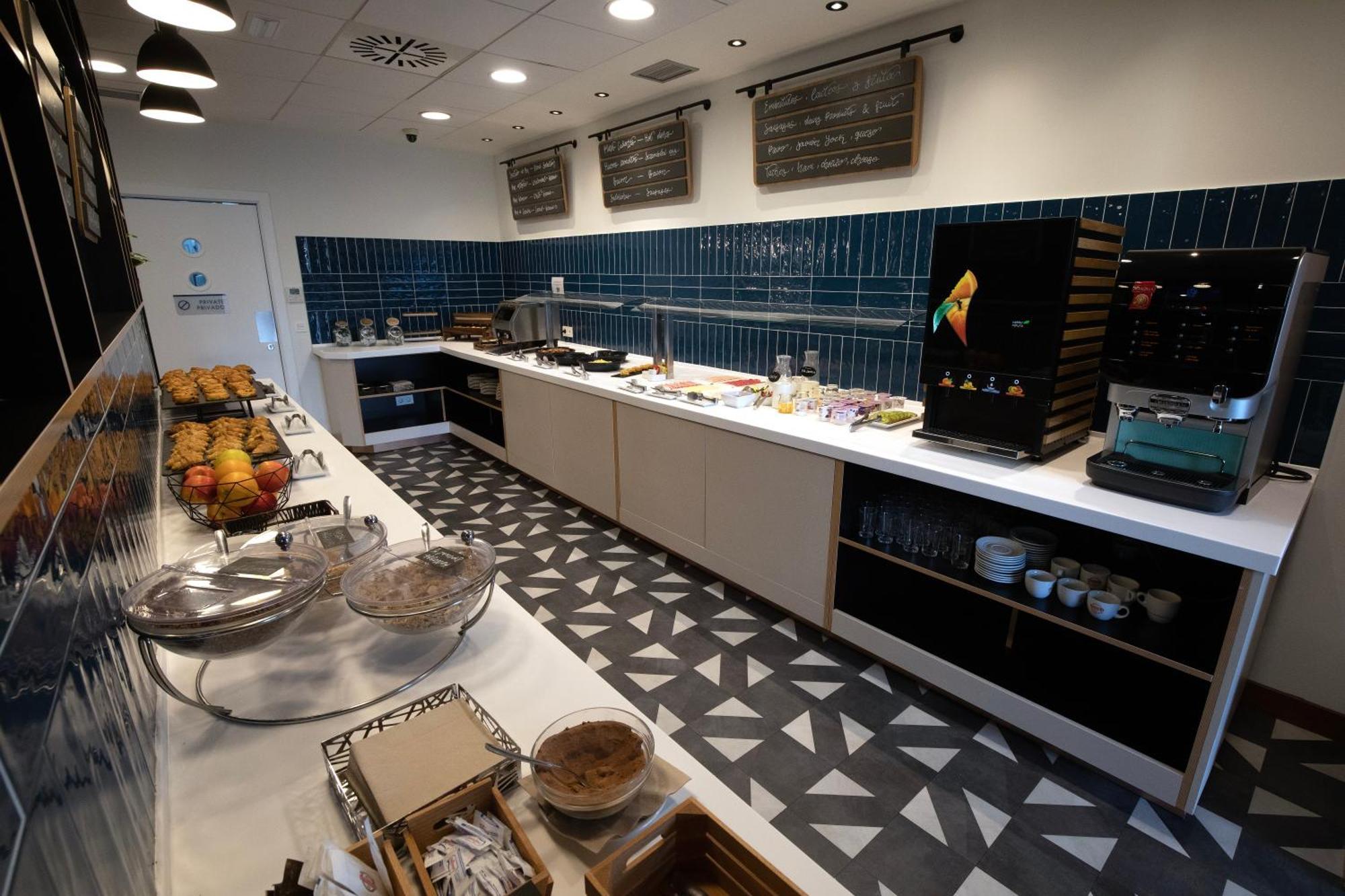 Hotel Travelodge Metropolitano *