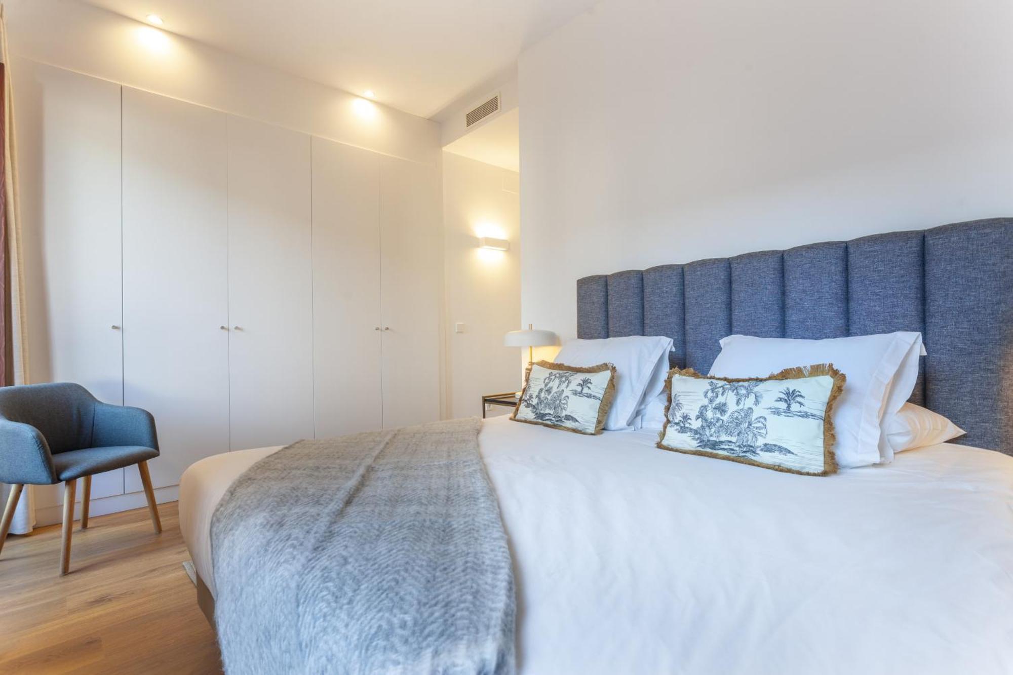 Cibeles Luxe In Apartment *