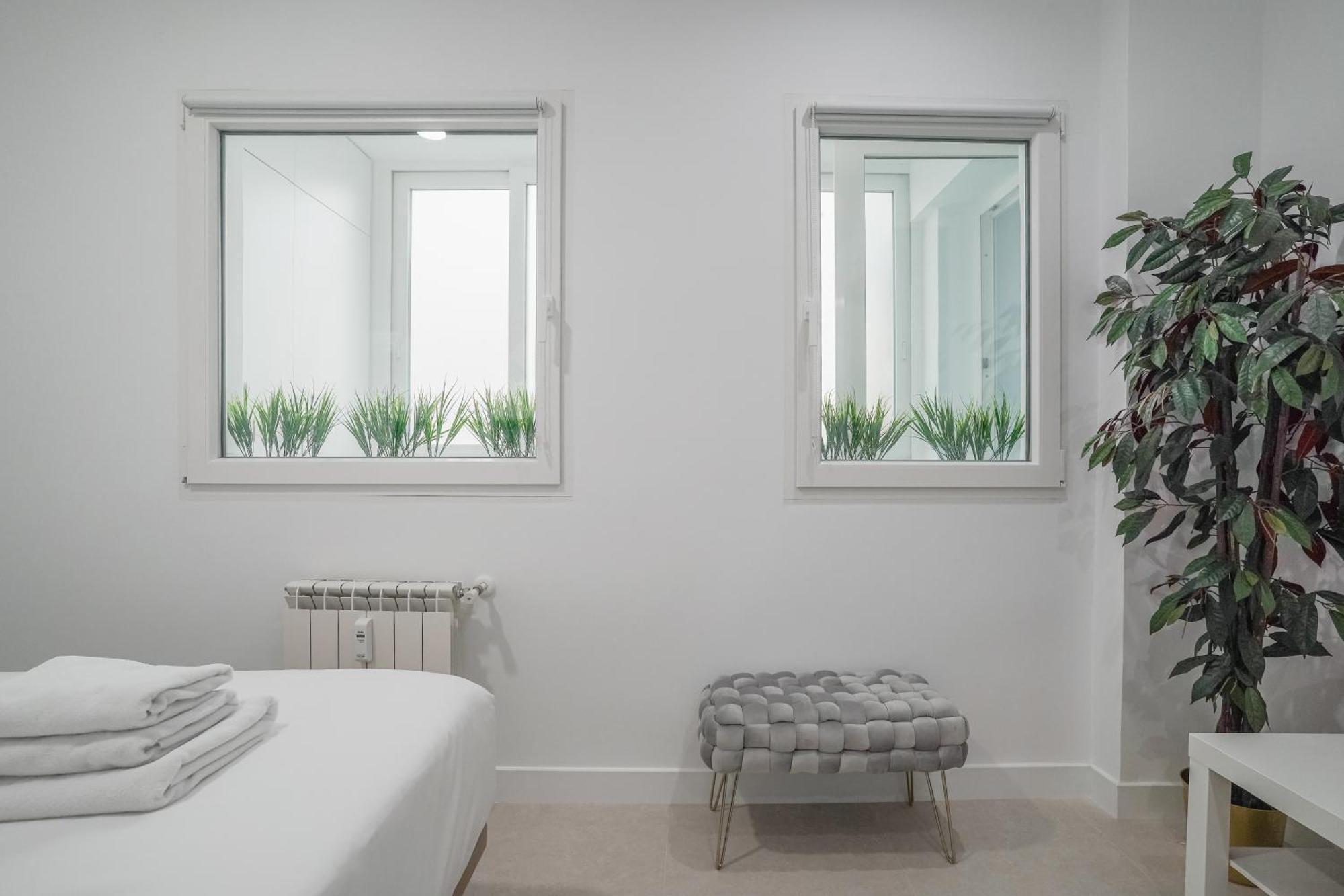 Modern Apartment-2bedrooms 2baths-bernabeu Apartment Madrid