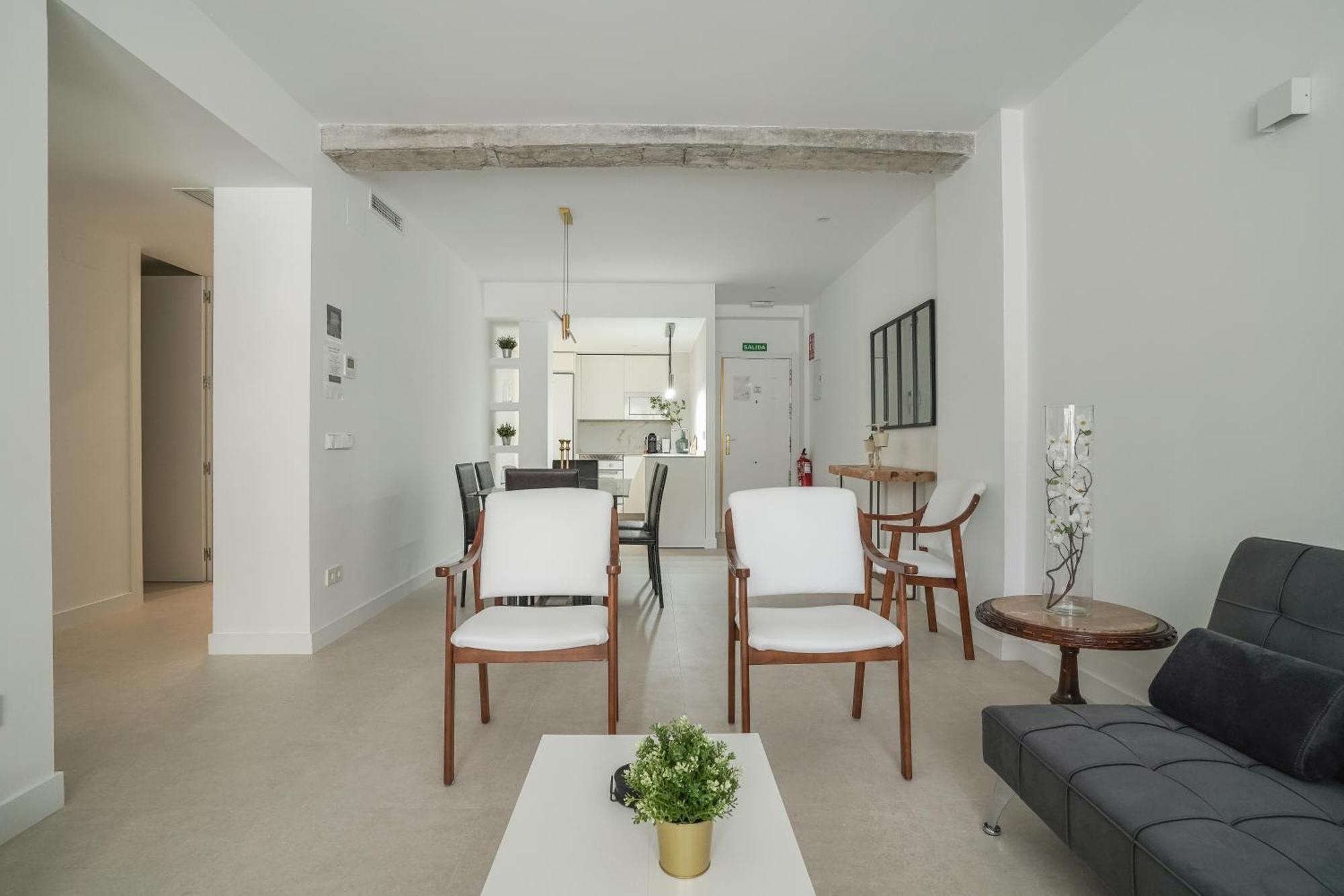 Modern Apartment-2bedrooms 2baths-bernabeu Apartment *