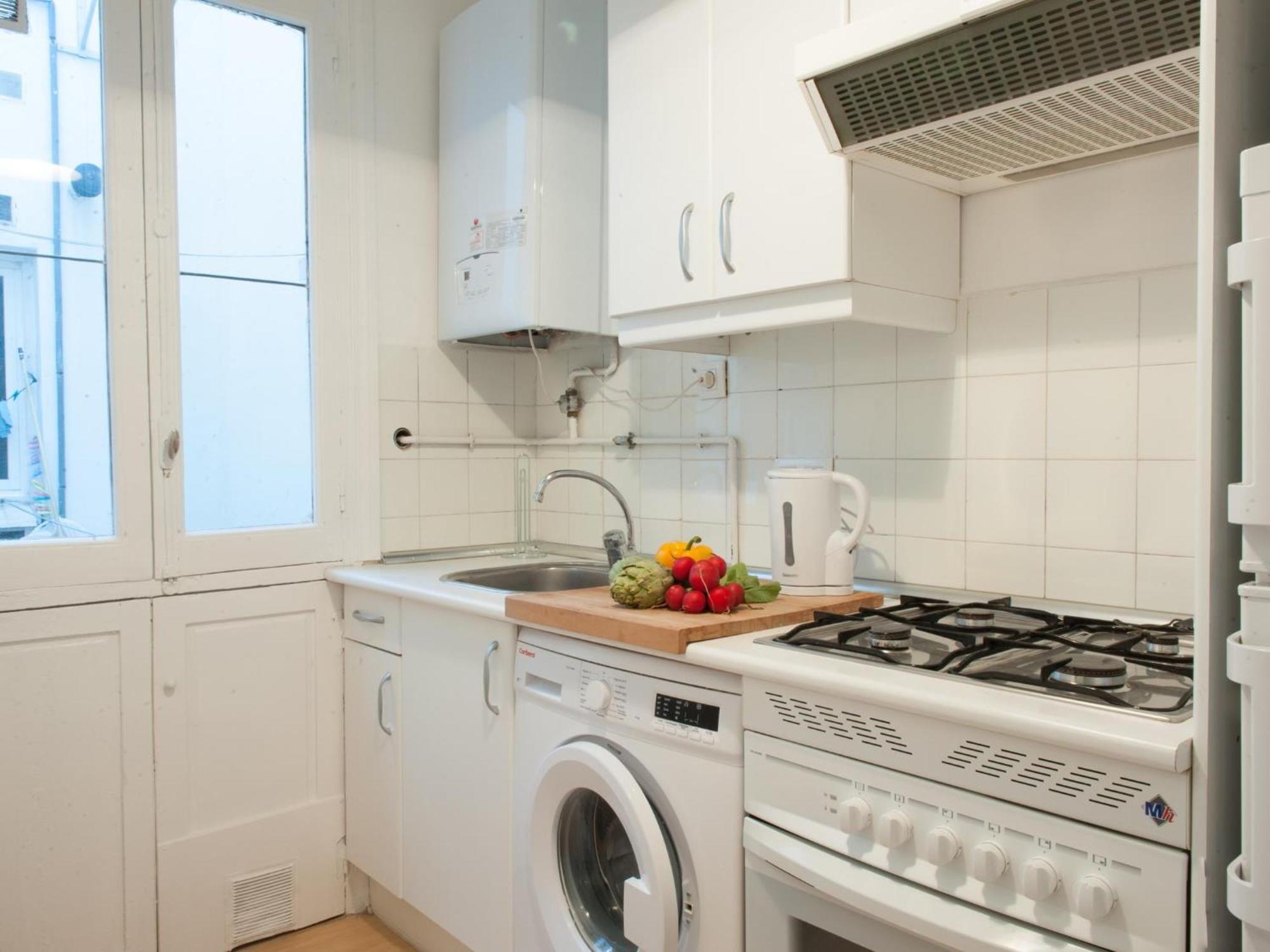 Apartamento Montaber - La Paz Market Madri