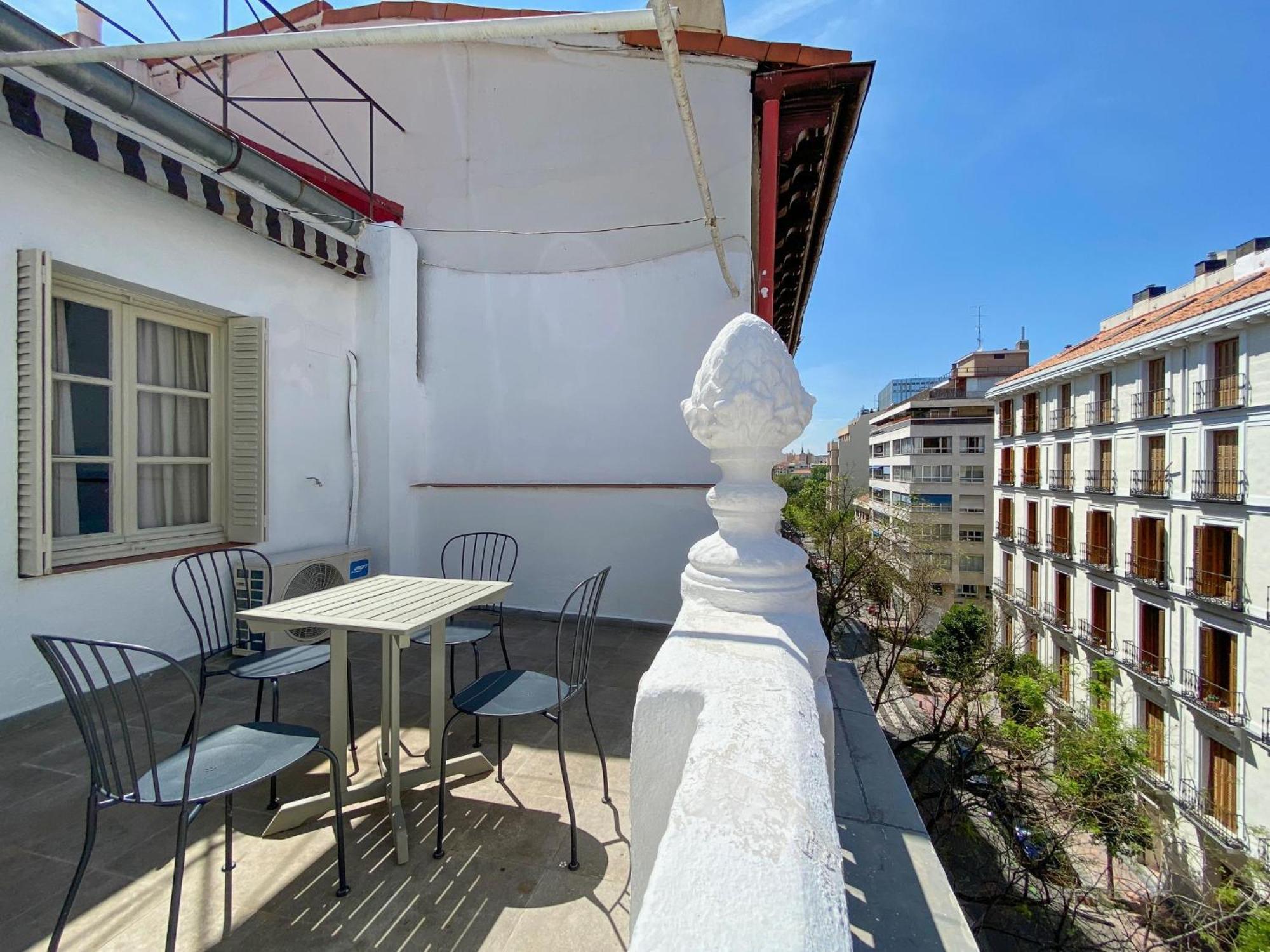 Montaber - La Paz Market Apartamento Madri
