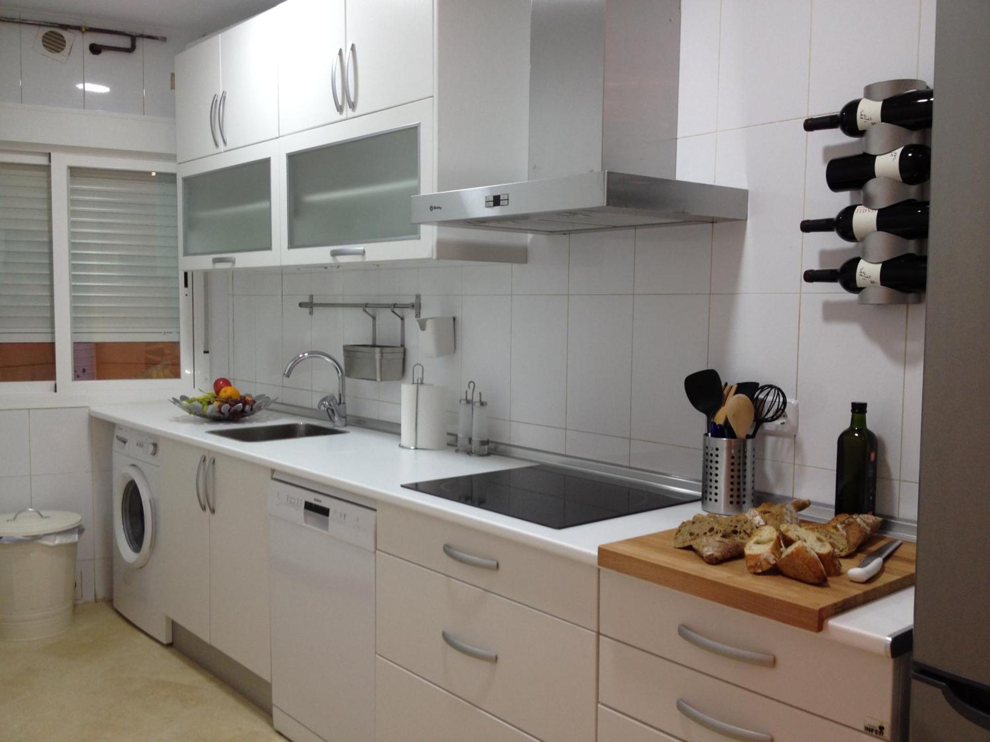 Bookinmadrid Com - Puerta Del Sol Apartamento *