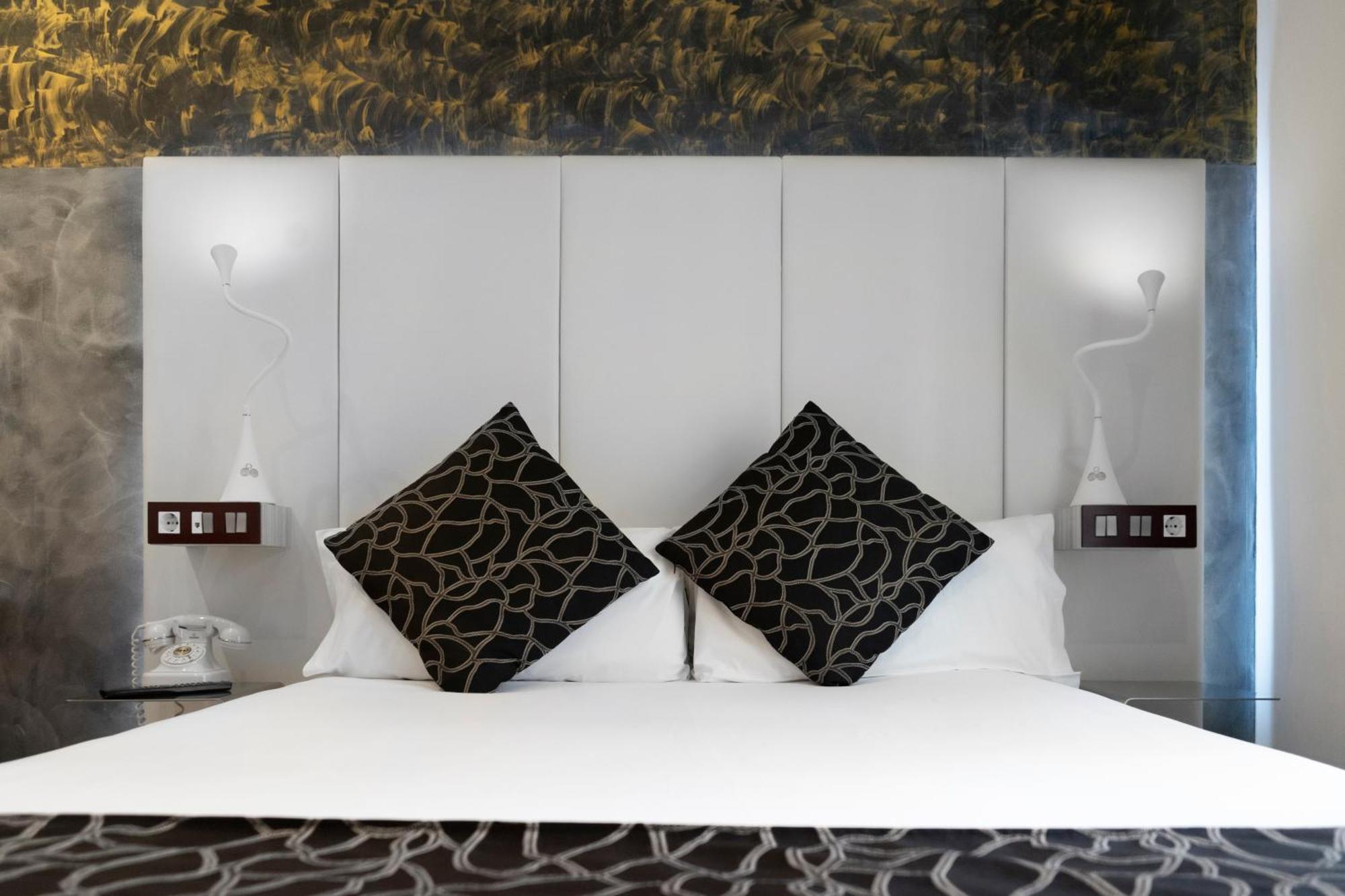 Hotel Petit Palace Savoy Alfonso Xii 4*