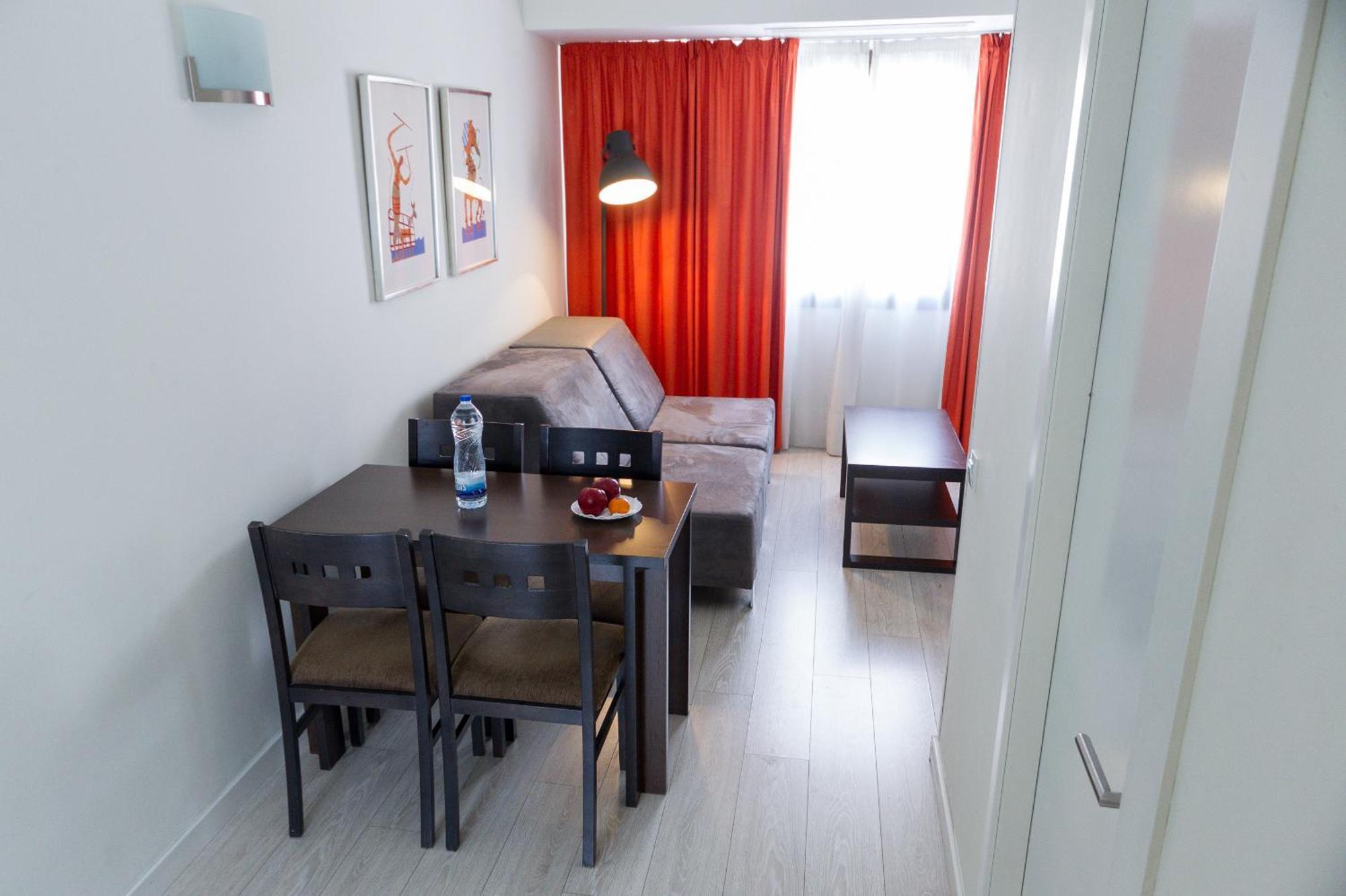 Lejlighedshotel Recoletos 3*