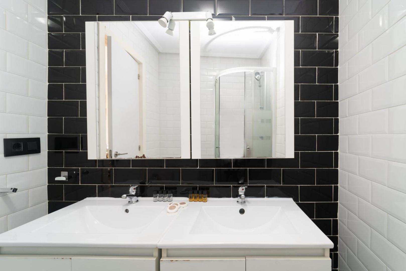 Apartamento Guestready - Mais Um Tijolo Na Parede Madri