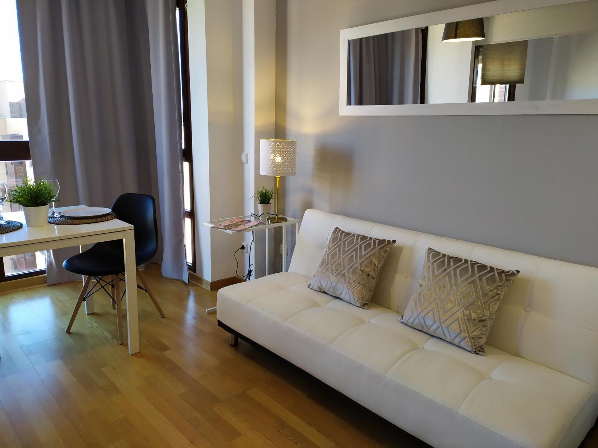 My - Aeropuerto Ifema Apartamento Madri