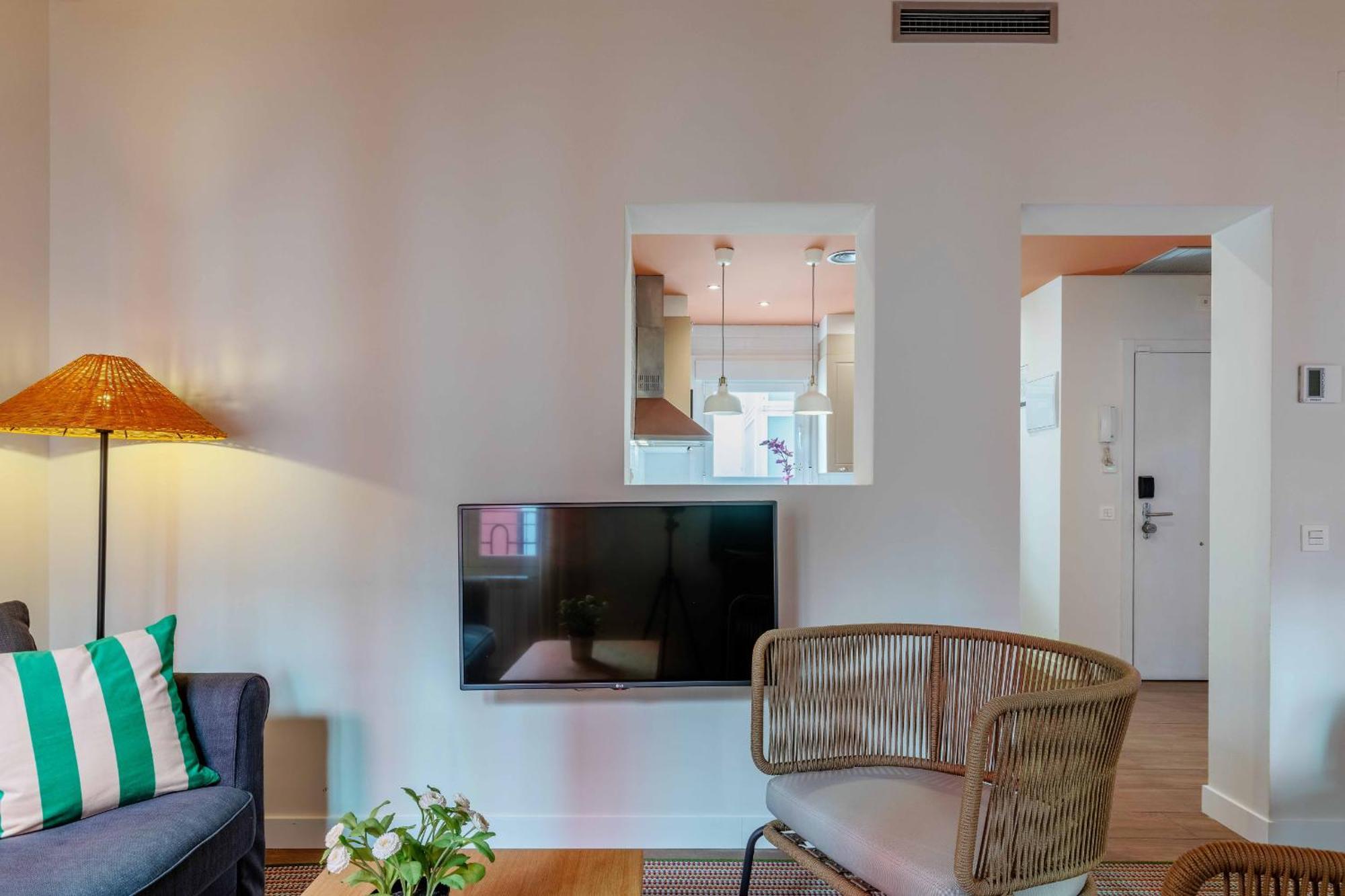 Apartment Nomad Latina En Madrid