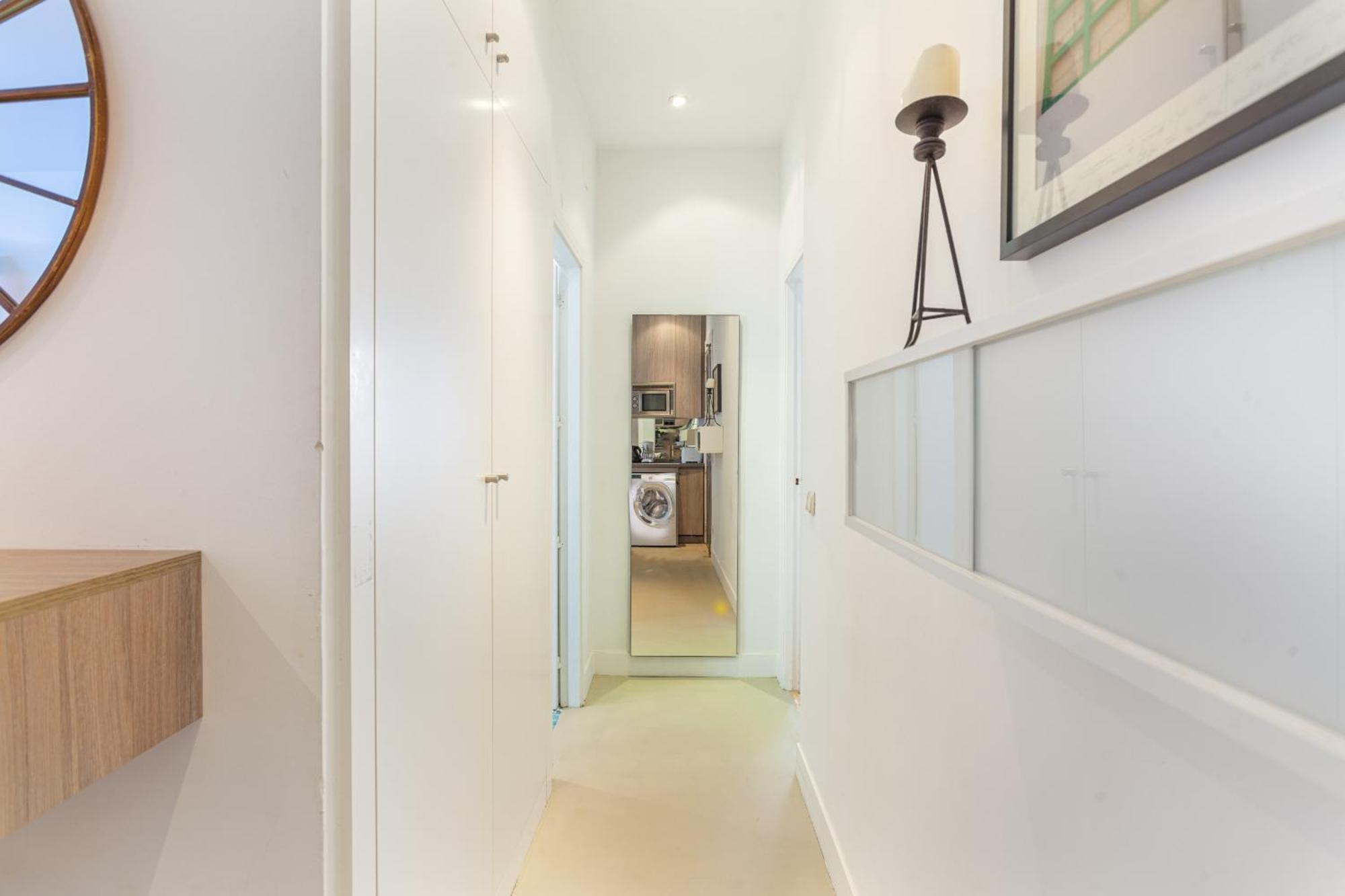Cortes Ii En Apartment Madrid