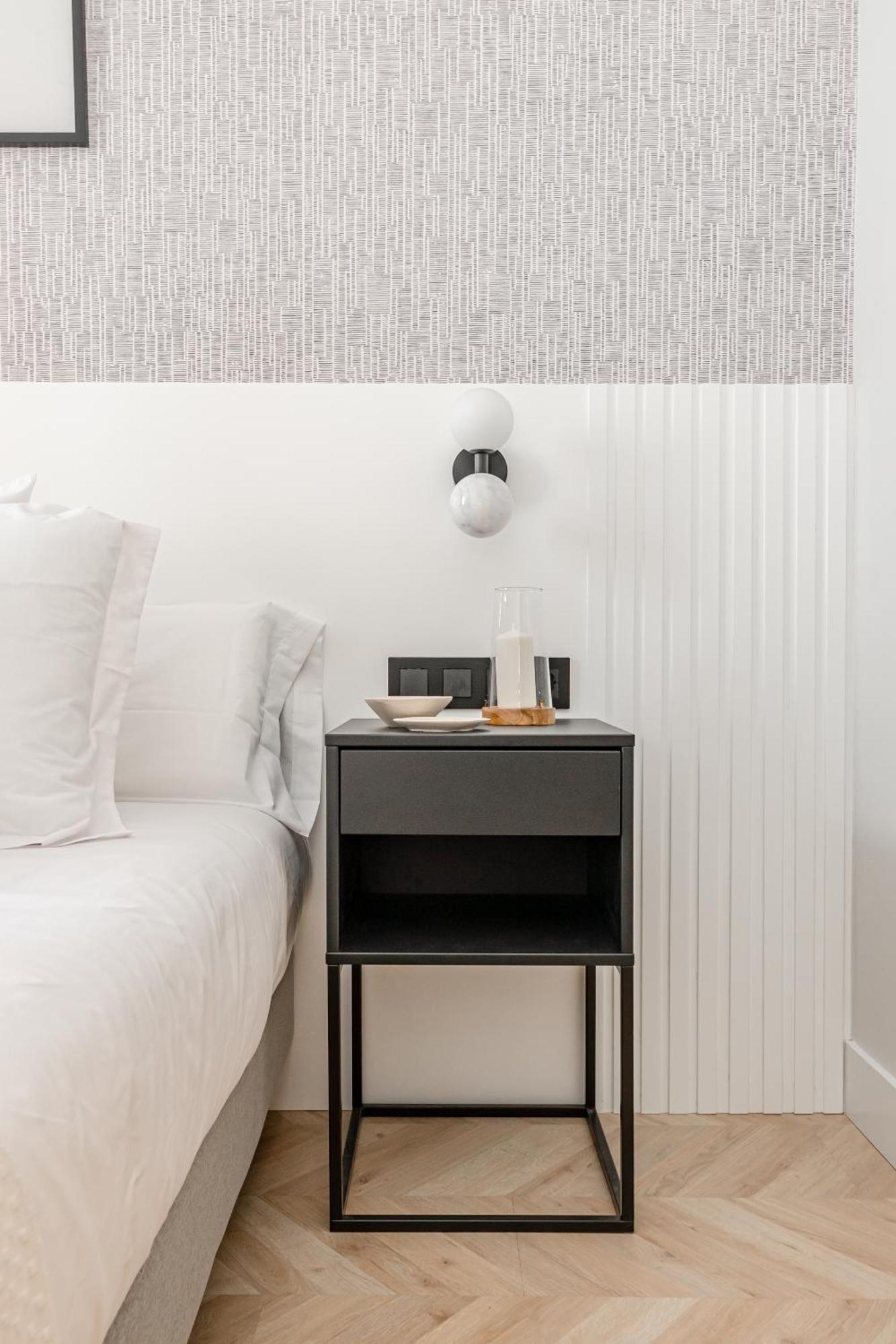 Lejlighed Plaza Espana Viii Calle San Bernardo 3br 3bh Madrid