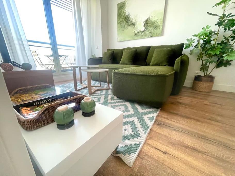 Business Apartament, Torre Australis Madrid