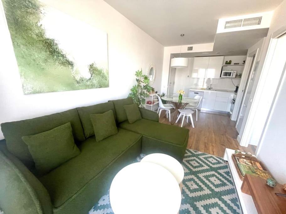 Apartment Business Apartament, Torre Australis Madrid