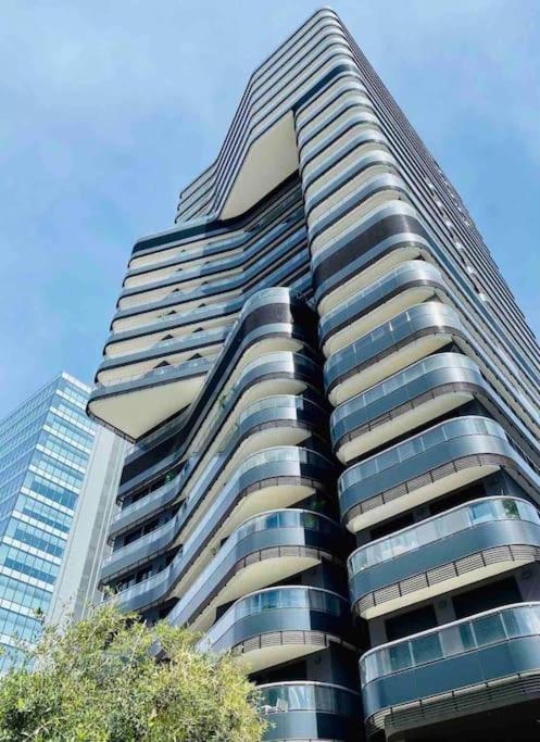 Business Apartament, Torre Australis *