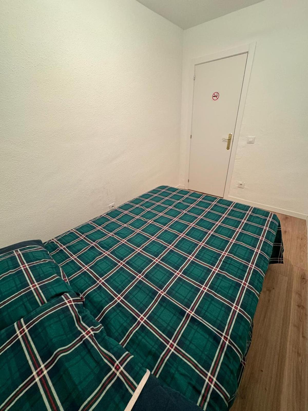 Casa de hóspedes Basic Madrona Madri