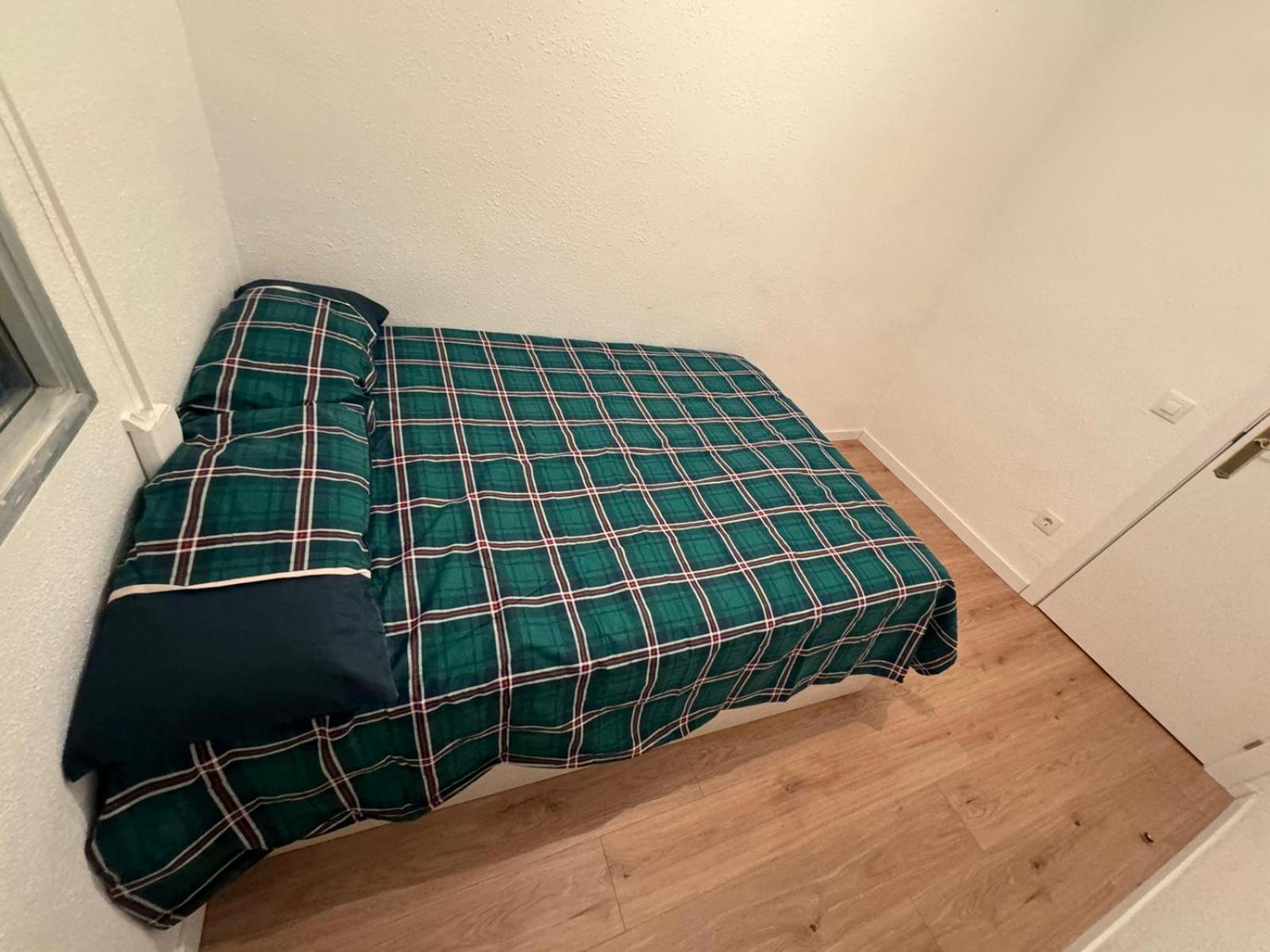 Casa de hóspedes Basic Madrona 3*