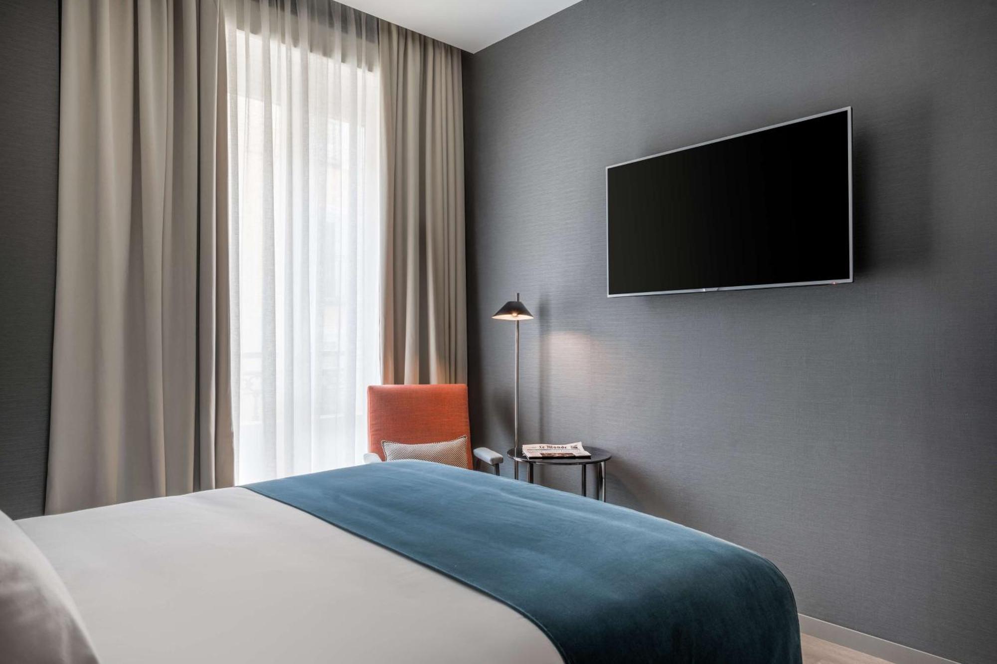 Nh Collection Gran Via Hotel