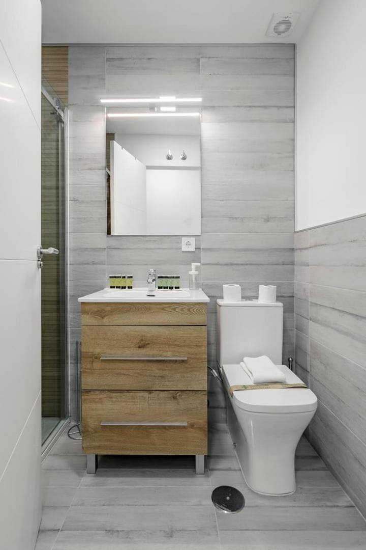 Guestready - Ideal In Vibrant Ciudad Lineal * Madrid