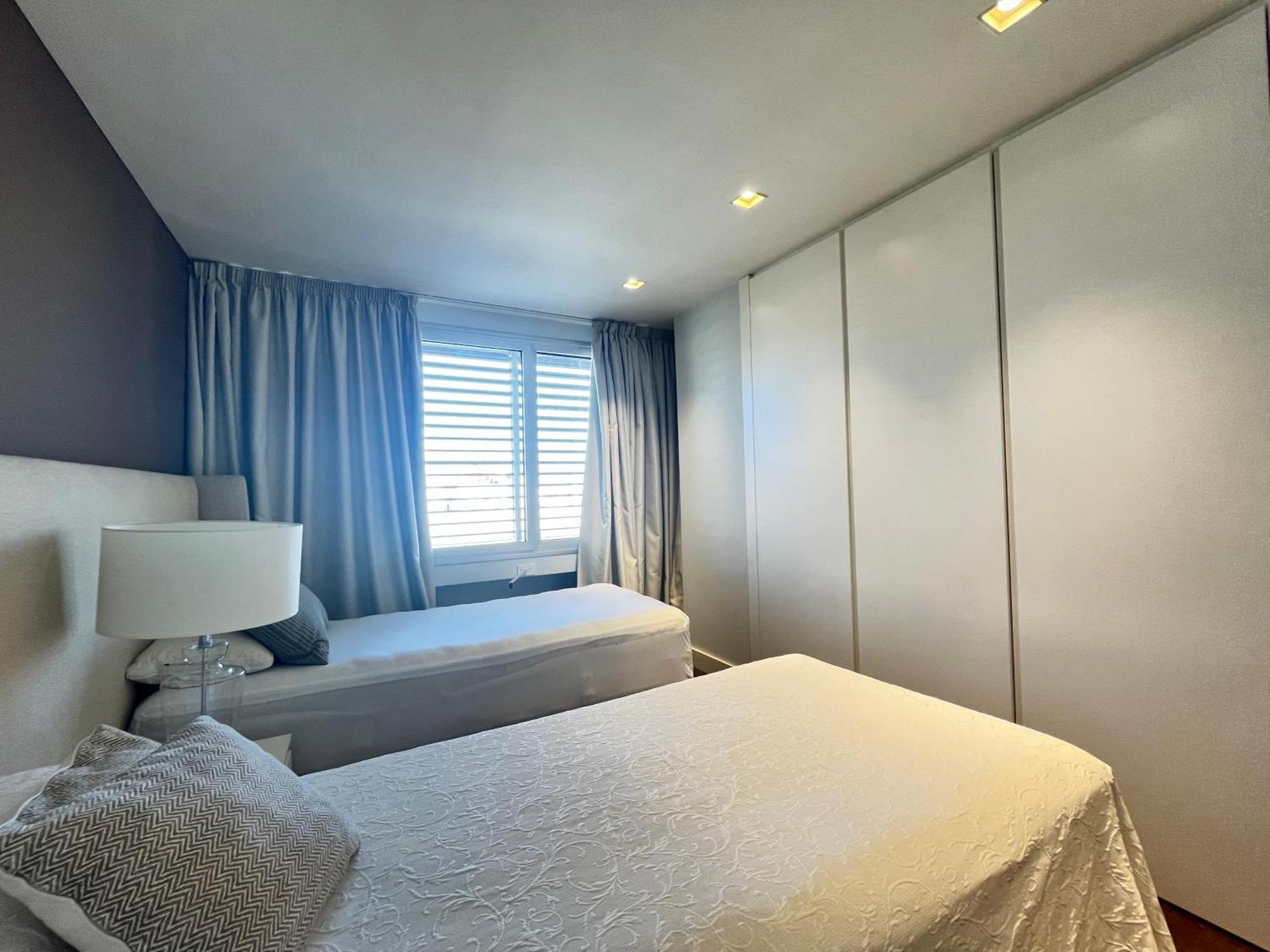 Exclusivo Orense Apartment Madrid