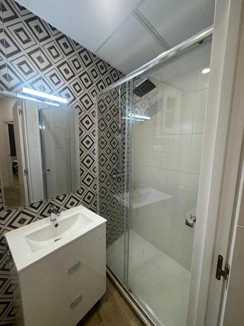 Plaza Mayor Apartment *