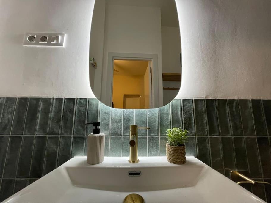 Apartment Beautiful In Lavapies For 3 Pax - 011 *
