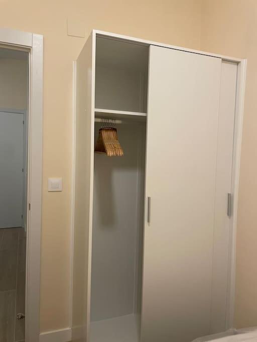 Apartment Beautiful In Lavapies For 3 Pax - 011 Madrid