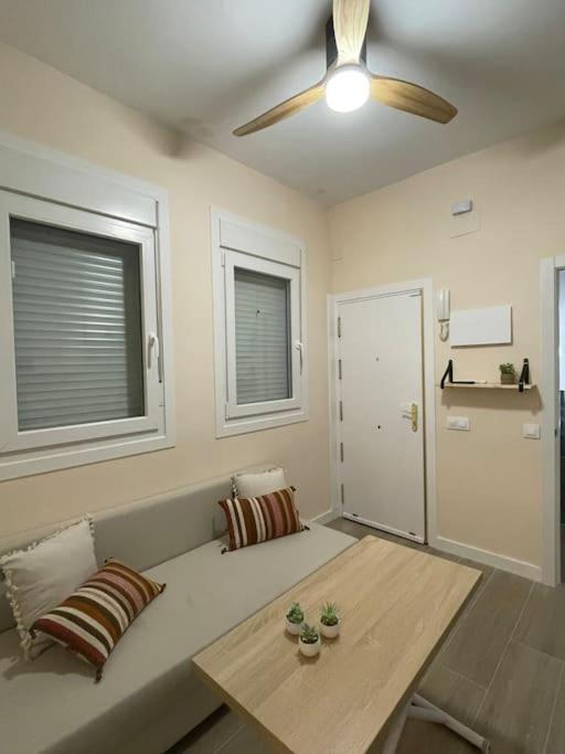 Apartment Beautiful In Lavapies For 3 Pax - 011 Madrid