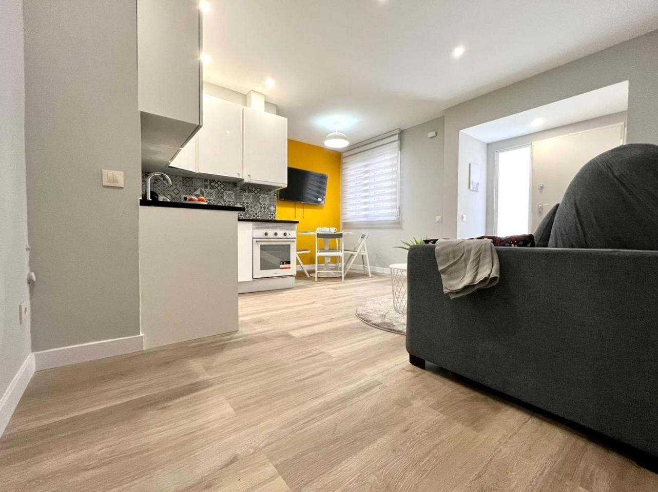 Hermoso Apartamento En * Madrid