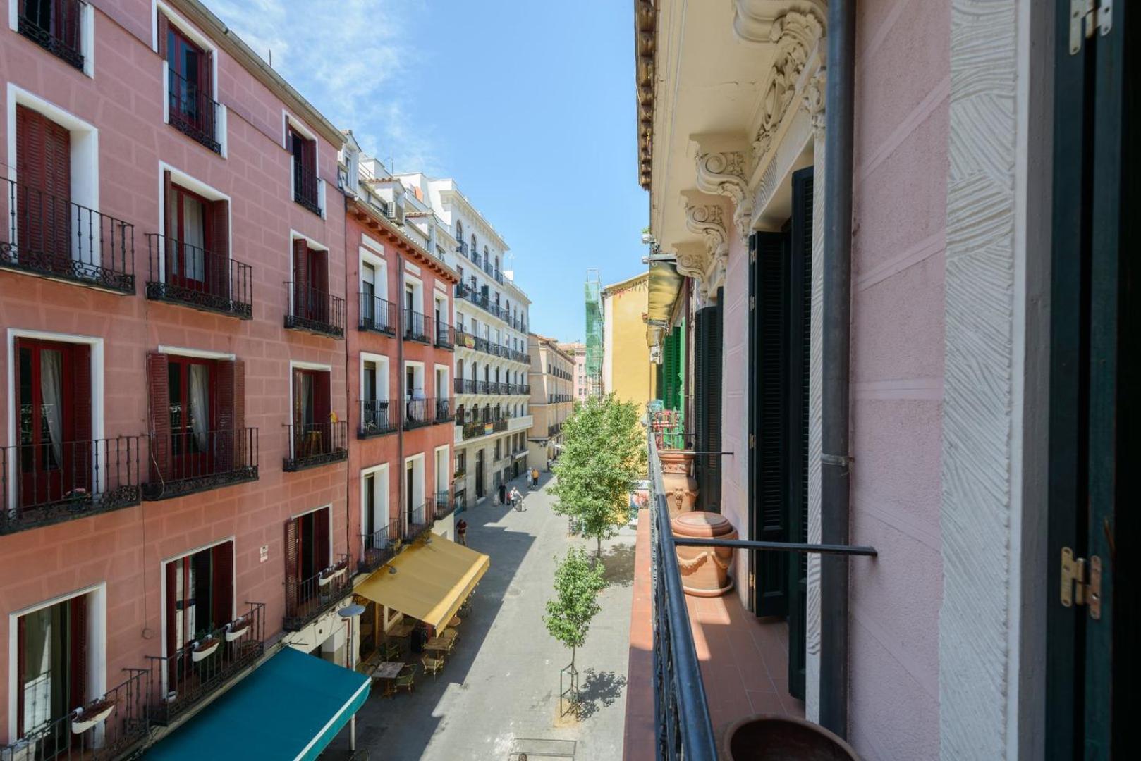 Guestready - Madrid's Stylish Escape