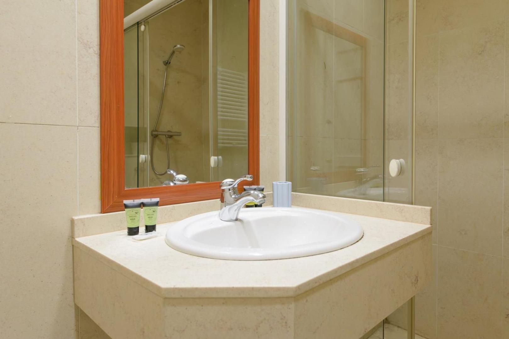 Guestready - Madrid's Stylish Escape