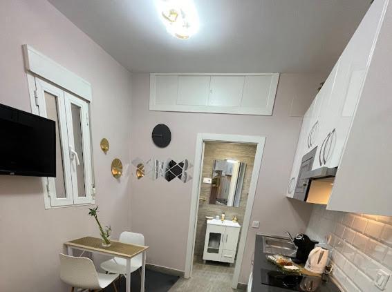 Apartamento Estudio Plaza Neptuno Madri