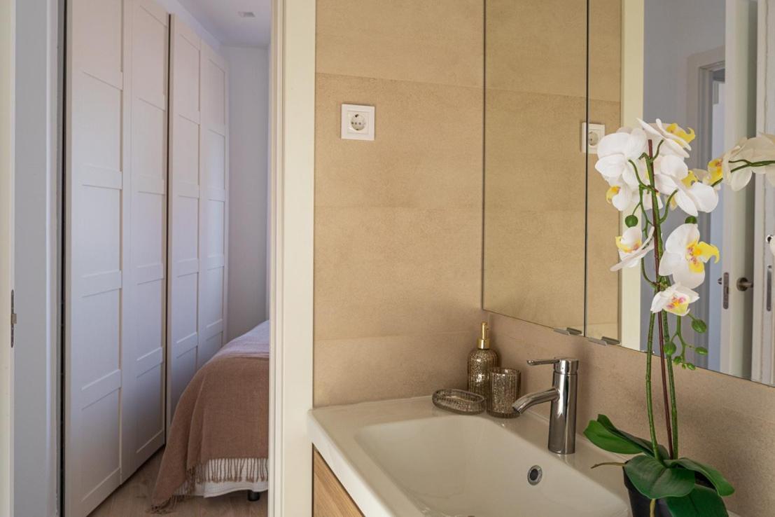 Acogedor En Calle Alcala By Bebalmy Apartment