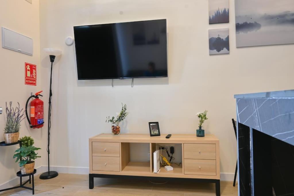 For Comodo De Un Gan5d Apartamento