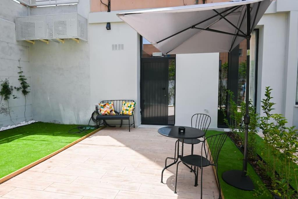 For Comodo De Un Gan5d Apartamento Madri